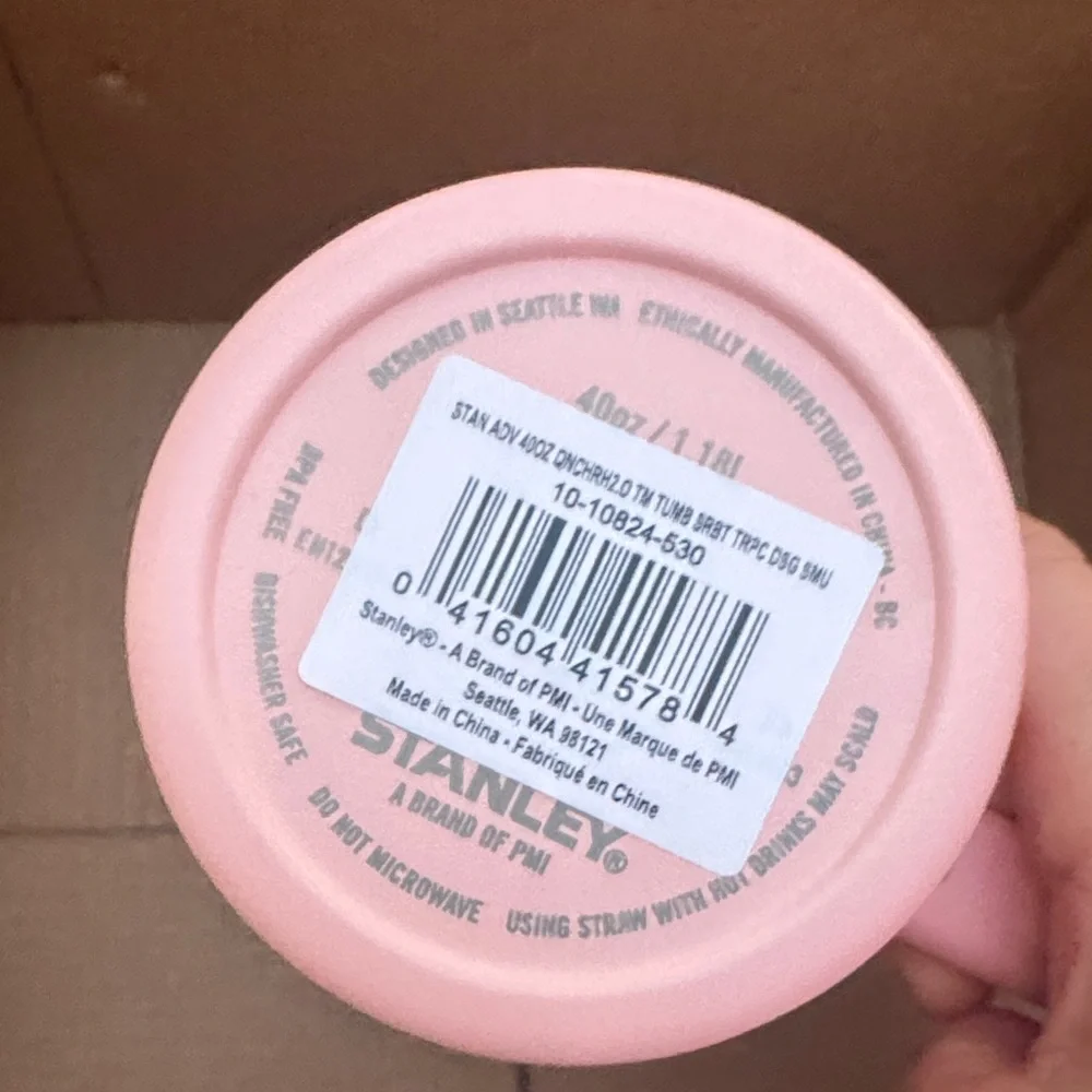 Stanley 40oz Quencher Mother’s Day/ Spring Floral - Picture 3 of 5